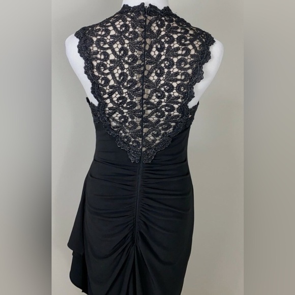 Cache Black Sheath Halter Lace Cocktail Dress 0 - Picture 4 of 15